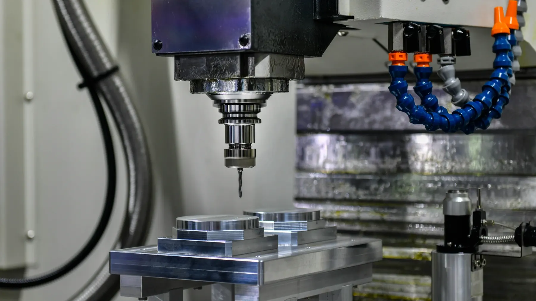 CNC milling page hero