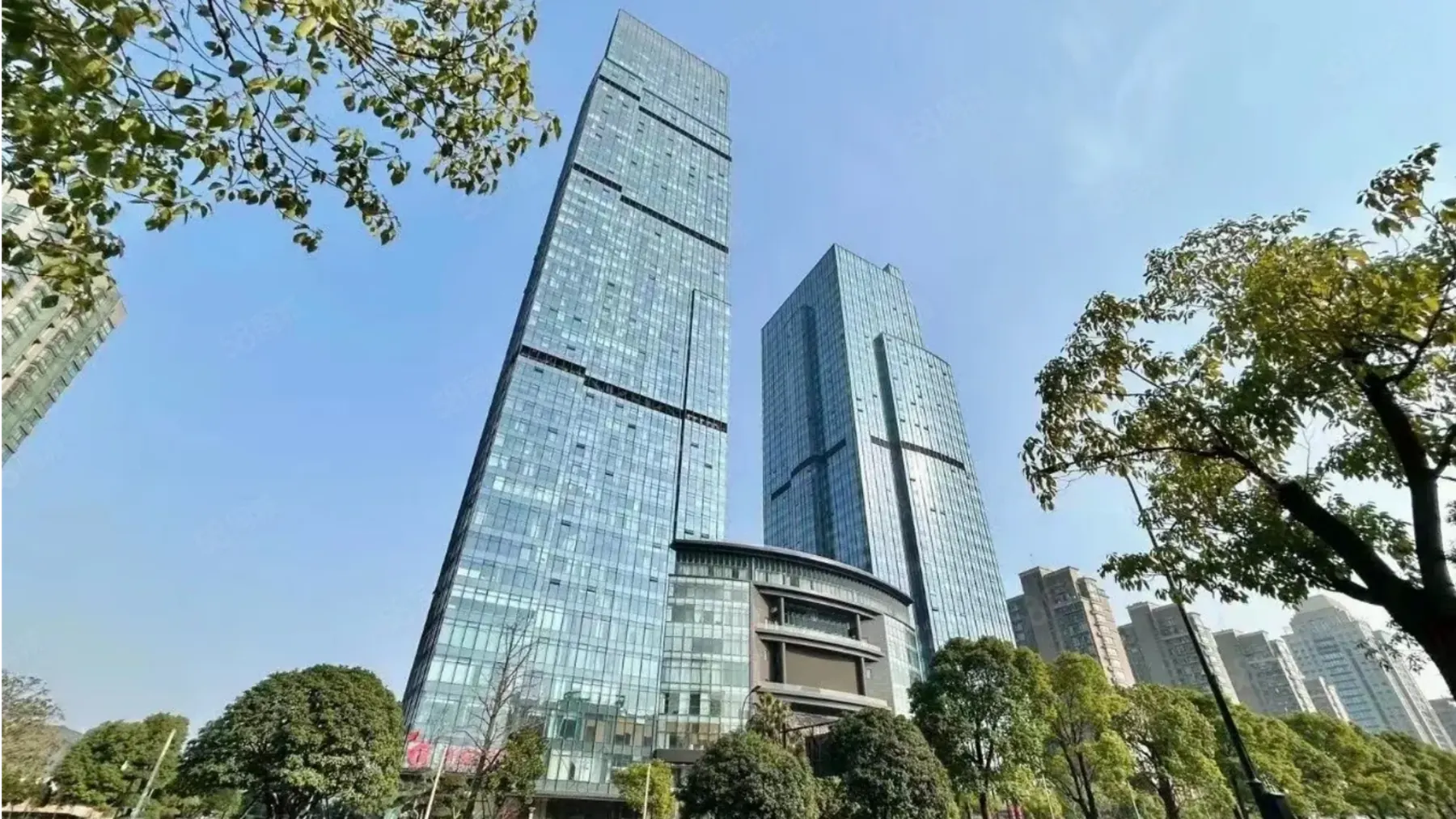 About HSC and STI Group — manufacturing and supply-chain coordination